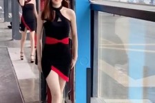 博罗女孩为挣钱在学校兼职当模特的简单介绍
