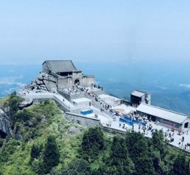 博罗湖南旅游攻略(武汉到湖南旅游攻略)