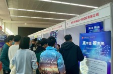 博罗北京伴游招聘 北京各大高校恢复线下招聘会，今年有什么不一样？记者探访