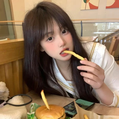 博罗伴游女生李欣怡的资料