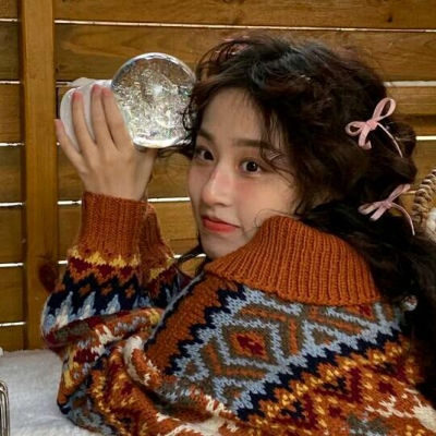 博罗伴游女生郑晓涵的资料