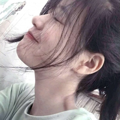 博罗伴游女生烟雨蒙蒙的资料