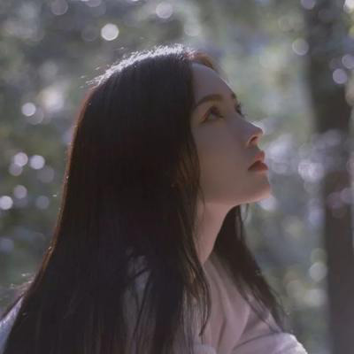 博罗伴游女生秦鹿鸣的资料
